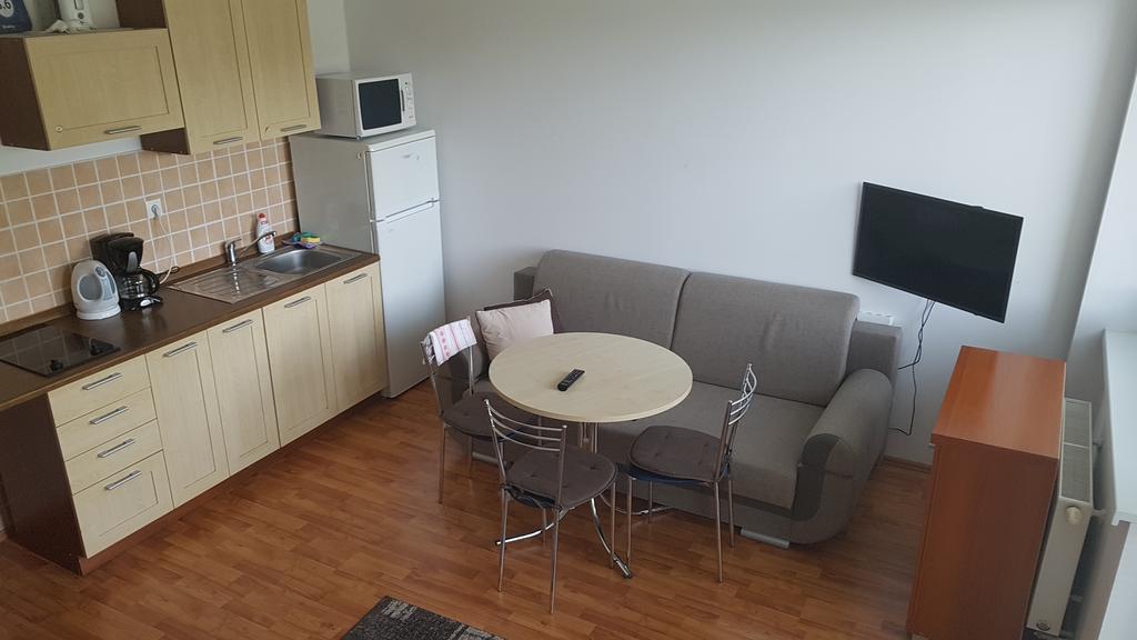 Golem Tatranska Strba Apartment ภายนอก รูปภาพ