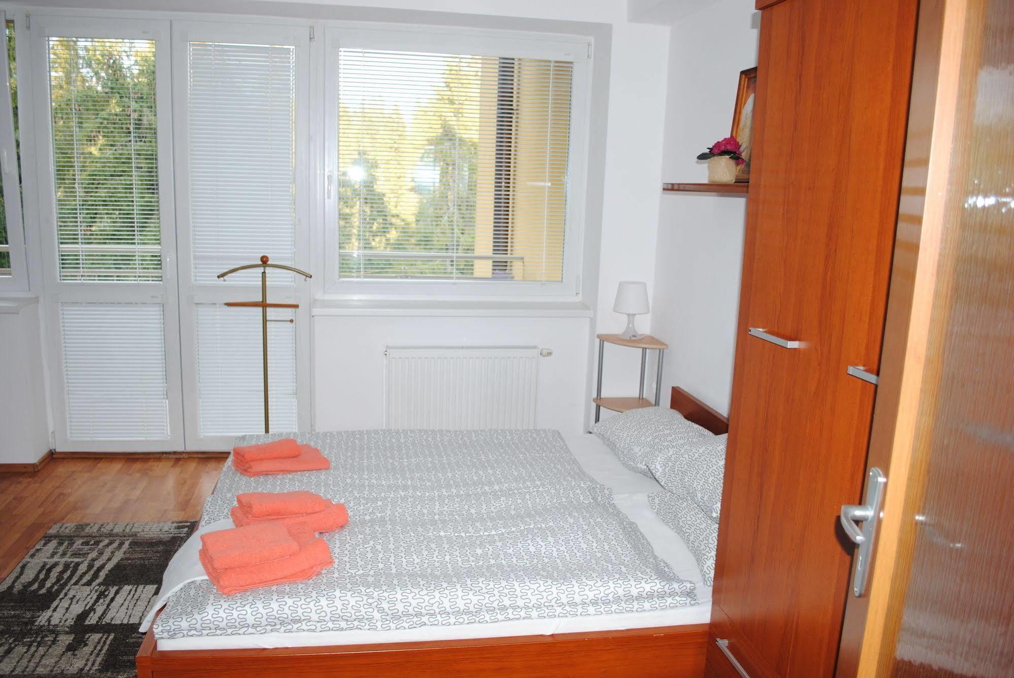 Golem Tatranska Strba Apartment ภายนอก รูปภาพ