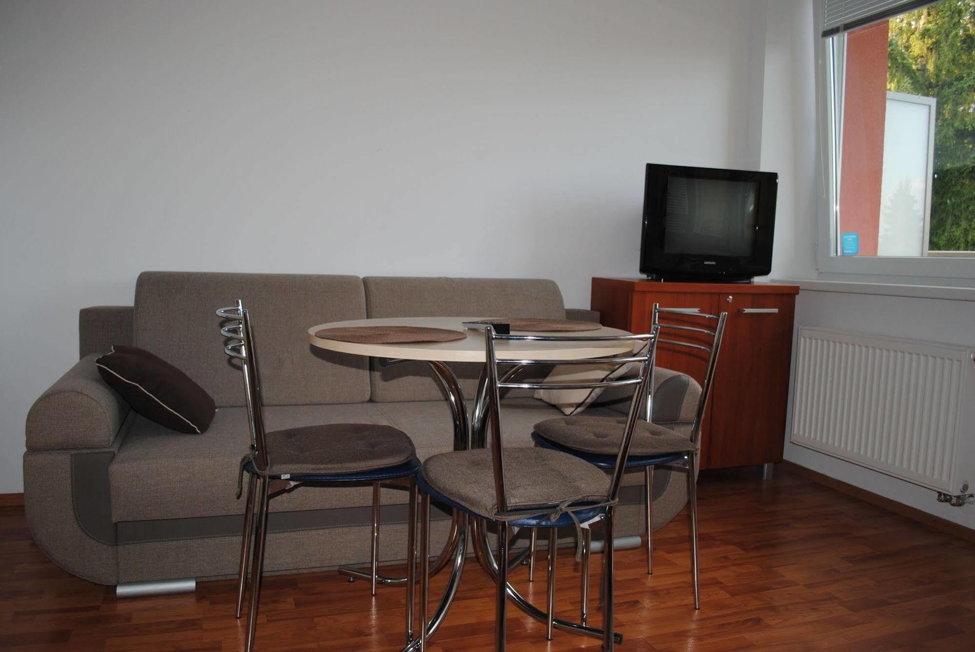 Golem Tatranska Strba Apartment ภายนอก รูปภาพ